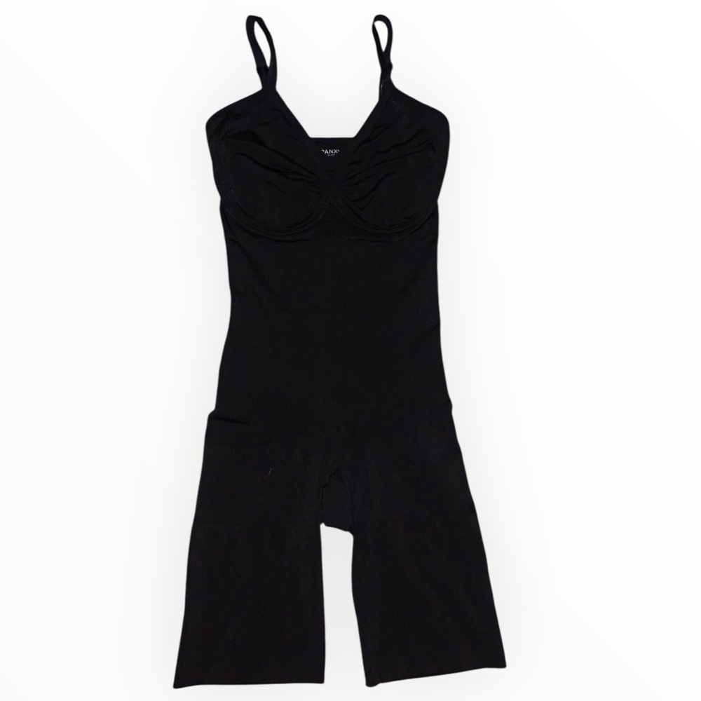 NWOT - SPANX Black Shapewear Bodysuit - Underwire - Large